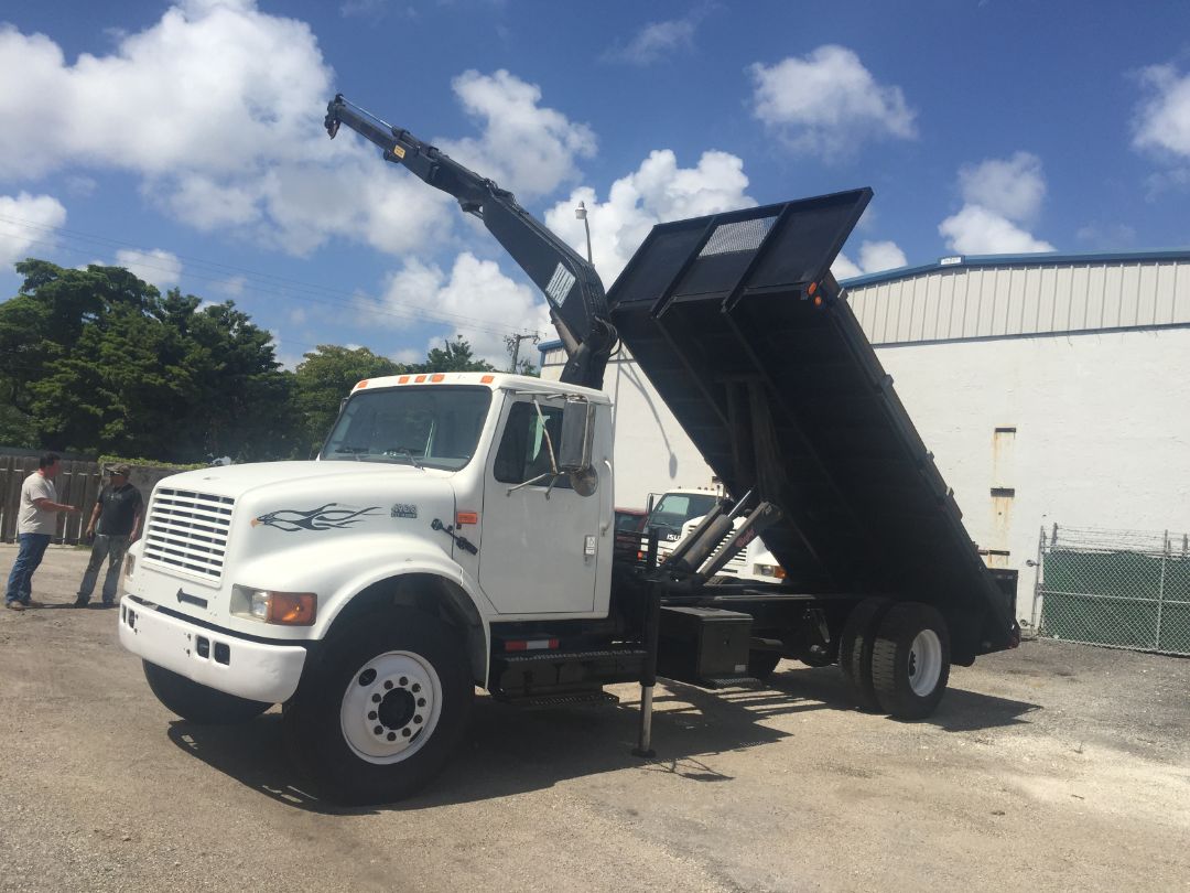 2001 INTERNATIONAL 466DT - Image 5